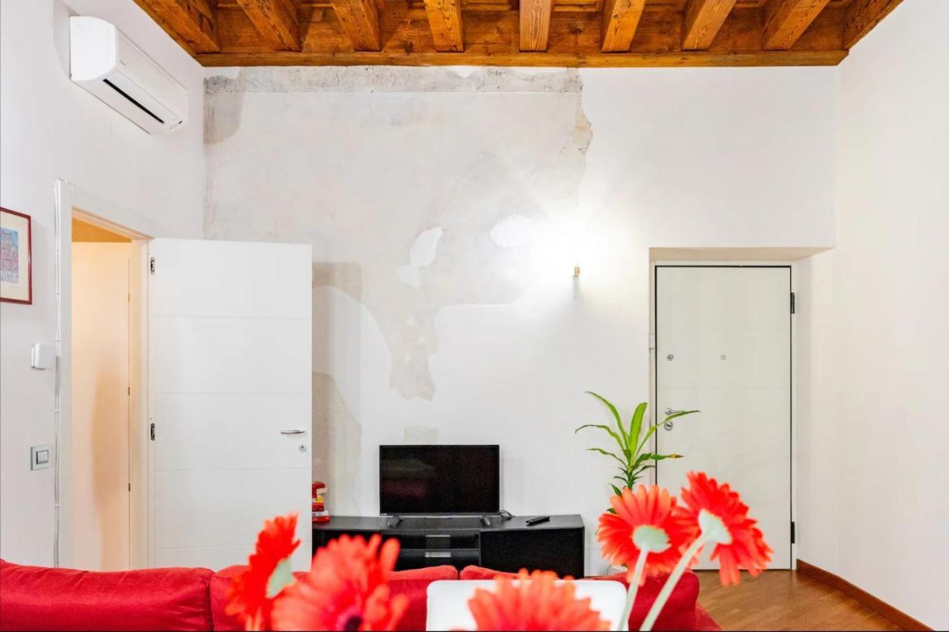 Magnolia Home - Piazza Delle Erbe ヴェローナ エクステリア 写真